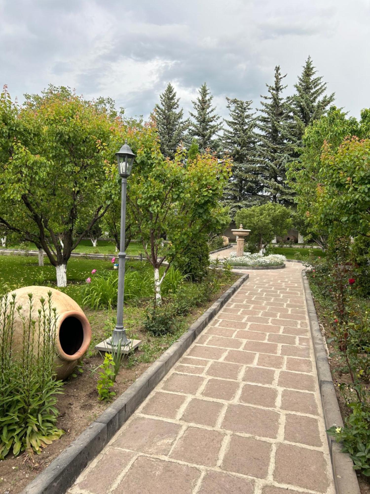 In Gyumri Hotel Bagian luar foto