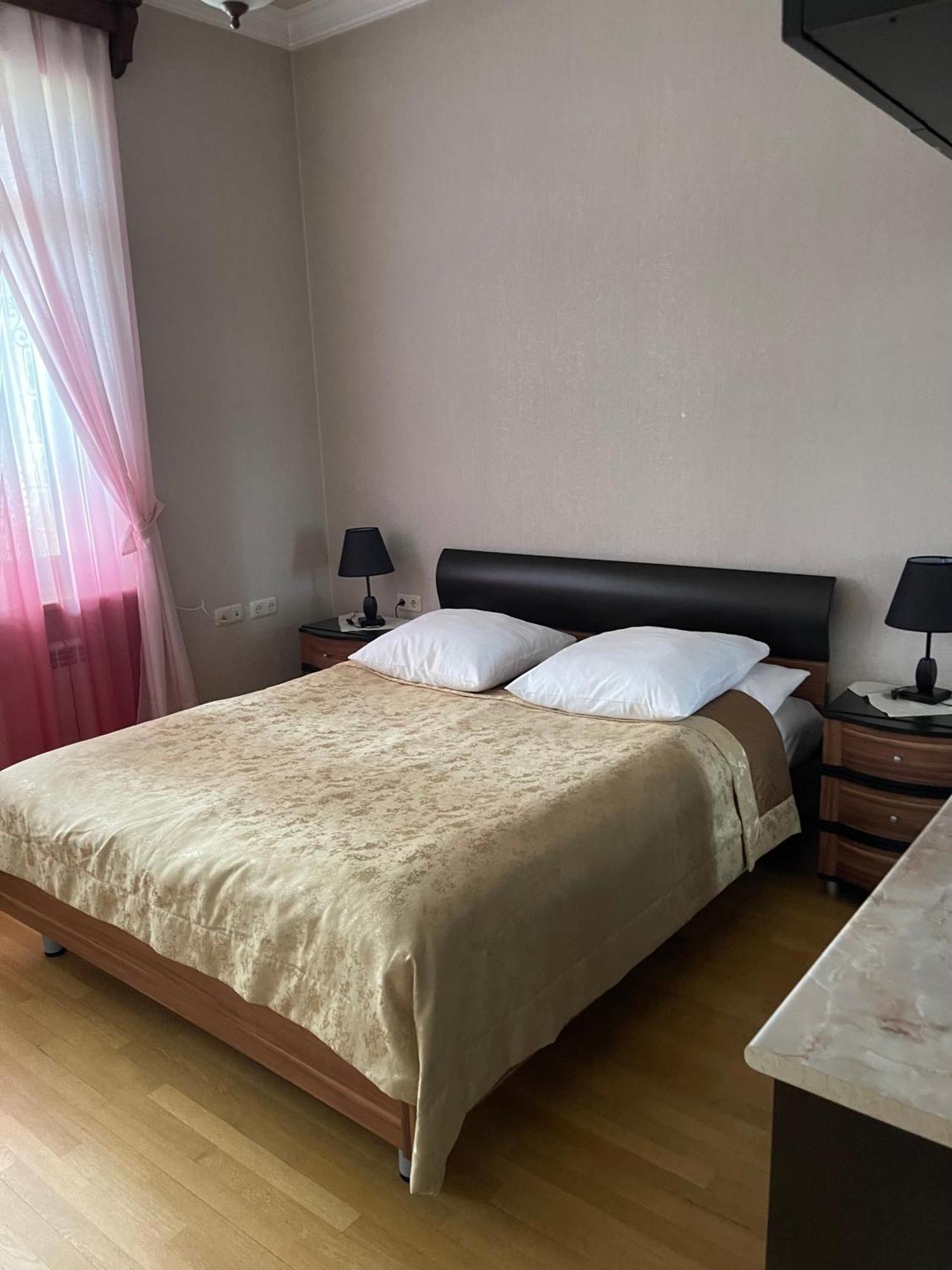 In Gyumri Hotel Bagian luar foto