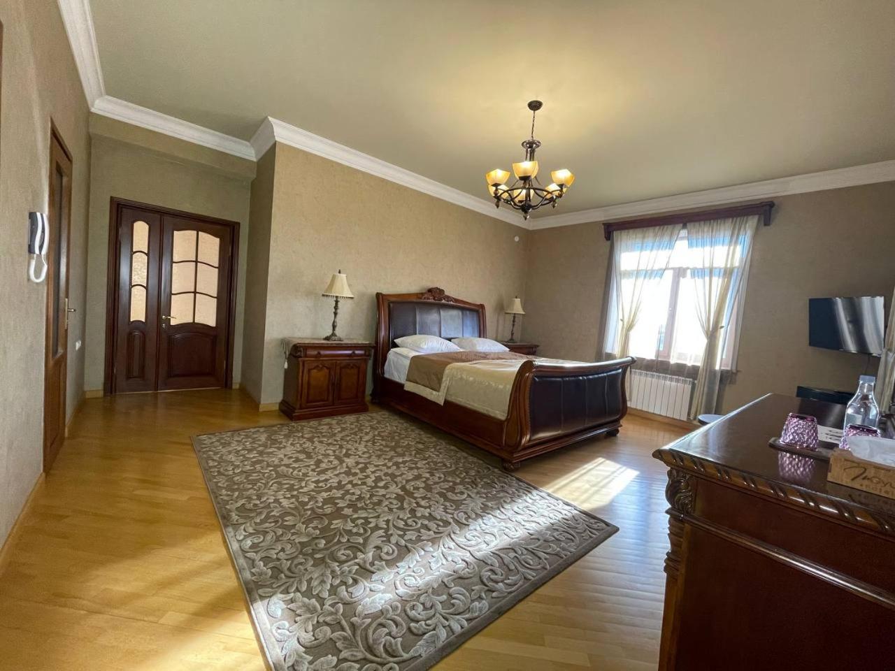In Gyumri Hotel Bagian luar foto