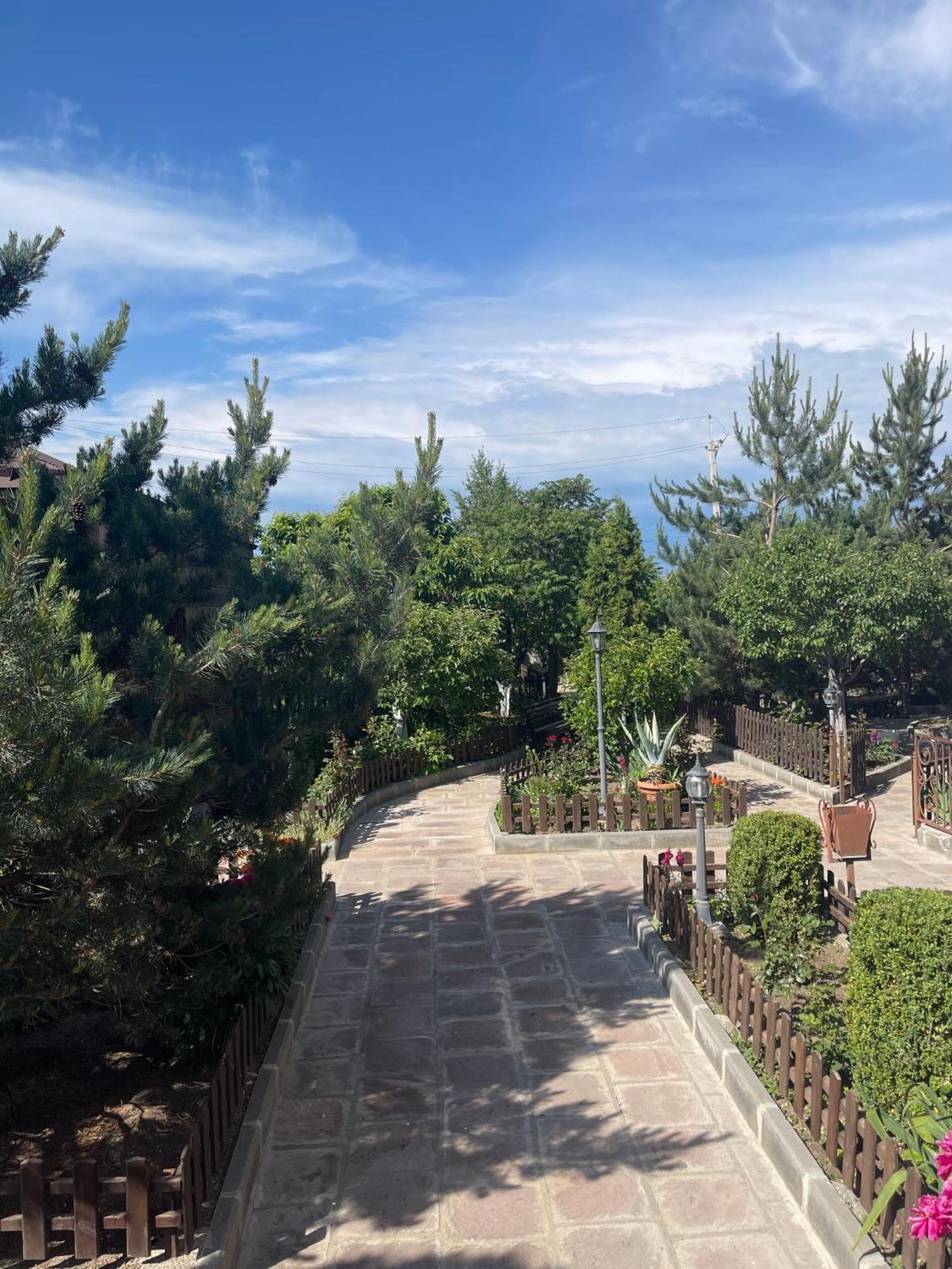 In Gyumri Hotel Bagian luar foto