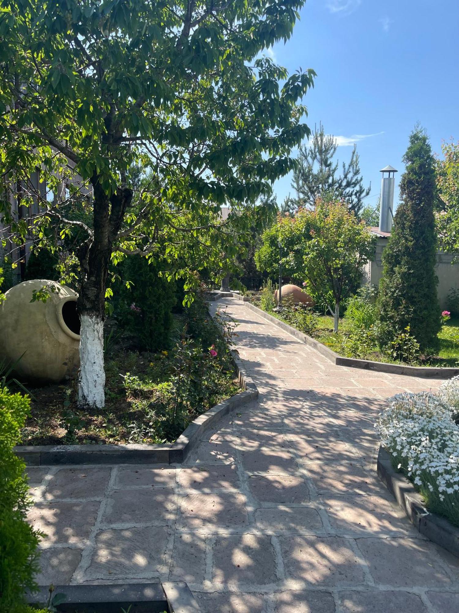 In Gyumri Hotel Bagian luar foto